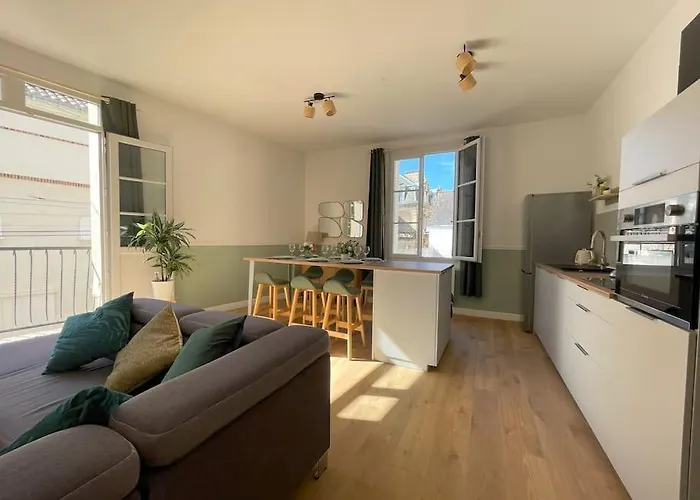 Διαμέρισμα Elegance & Confort Au Coeur De ! Σολέ